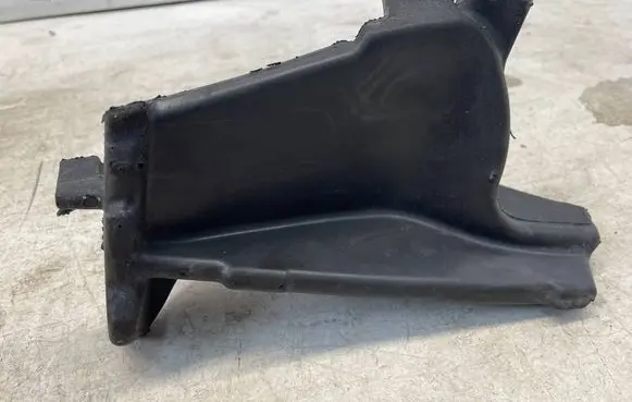 Toyota C-HR I Fender foam support/seal 53825F4010