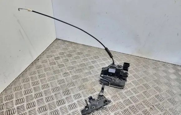 Fiat Punto (199) Rear door lock
