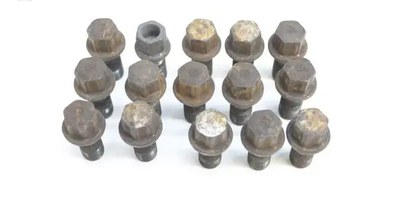 Audi Q7 4M Nuts/bolts 