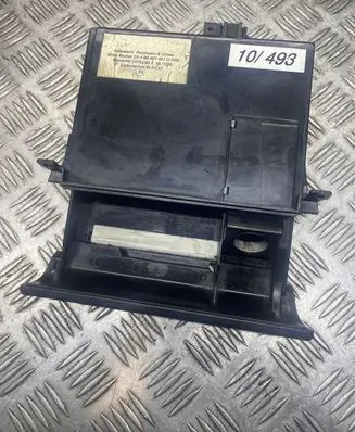 Audi A6 S6 C5 4B Car ashtray 4B0857951F