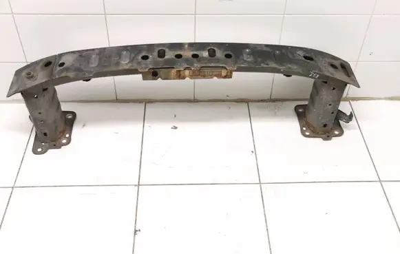 Front bumper cross member