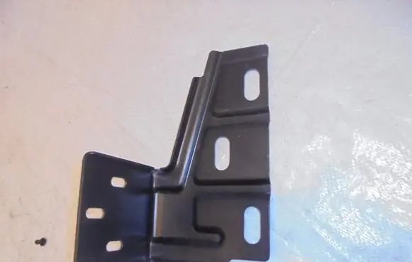 Iveco Daily 6th gen Front bumper mounting bracket