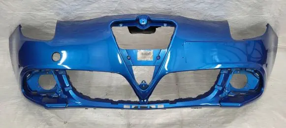 Alfa Romeo Giulietta Front bumper