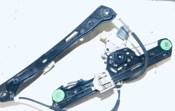 BMW 1 E81 E87 Sliding door window regulator with motor 7067796 7138466