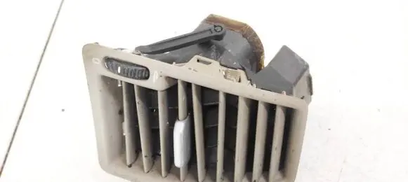 Volvo XC90 Dash center air vent grill 3409399 1264