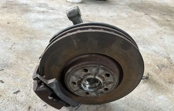 Infiniti Q30 Front wheel hub spindle knuckle