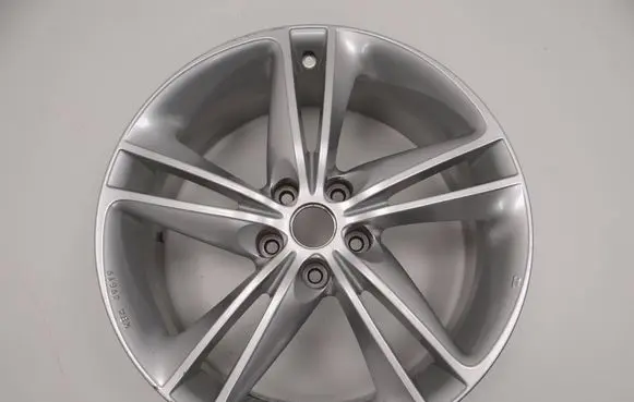 R19 alloy rim