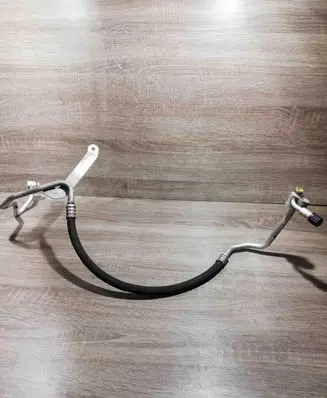 BMW 7 F01 F02 F03 F04 Air conditioning (A/C) pipe/hose 64539120007