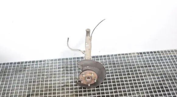 Honda CR-V Front wheel hub