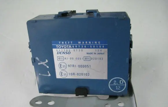 Lexus LS 430 Alarm control unit/module 8973050104