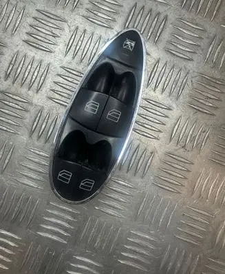 Mercedes-Benz E W211 Electric window control switch A2118219951 SWF501703