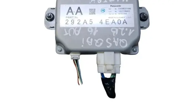 Voltage converter/converter module
