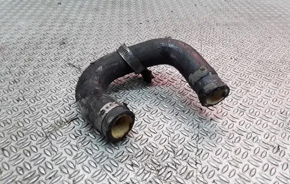 Volvo V50 Engine coolant pipe/hose