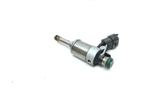 Maserati Levante Fuel injector 0261500