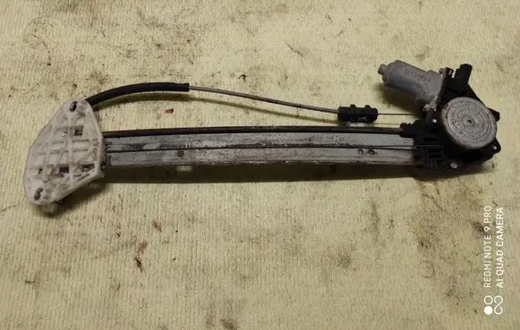 Honda Accord Rear door window regulator with motor