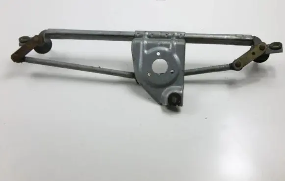 Opel Corsa B Front wiper linkage 