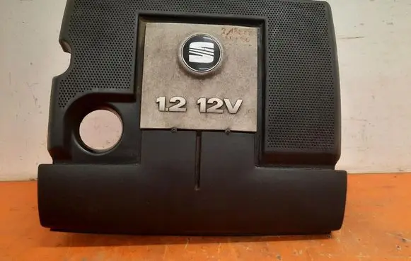 Seat Ibiza III (6L) Engine cover (trim)