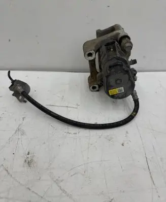 Hyundai Kona I Rear brake caliper G358237700