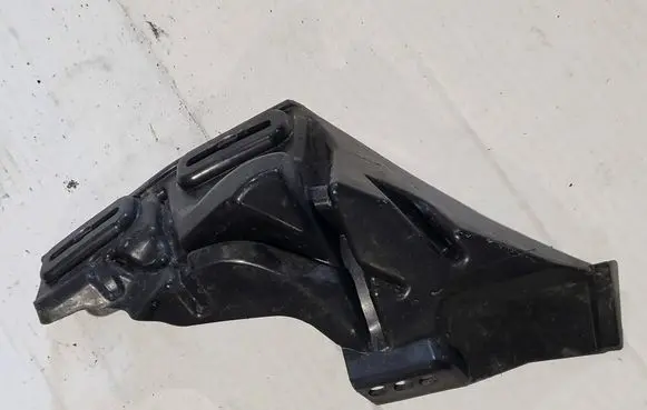 Peugeot 208 II Fender mounting bracket 9828361980