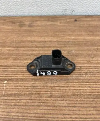 Mercedes-Benz S W220 Airbag deployment crash/impact sensor 0025426918 99W50