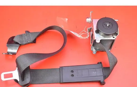 Opel Zafira C Front seatbelt 13296206