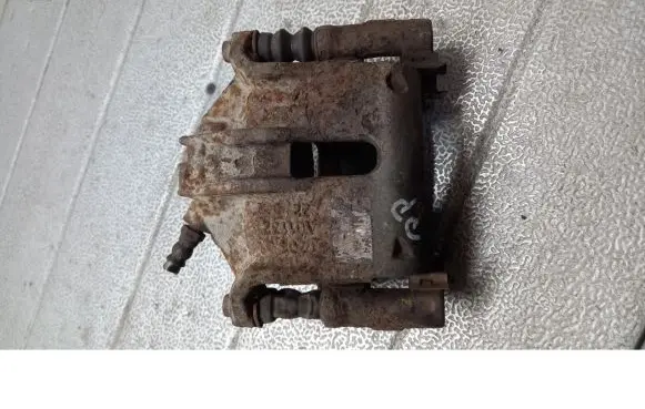 Peugeot 206 CC Front brake caliper