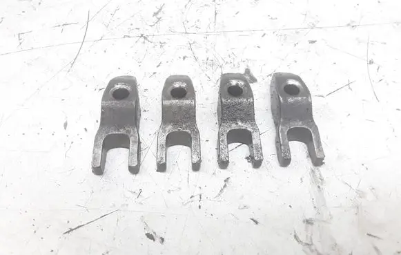 KIA Rio Fuel Injector clamp holder
