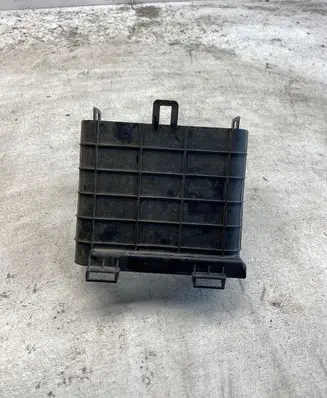 Volkswagen Golf V Battery tray 1k0915336b