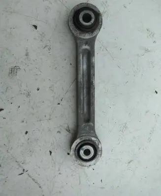 Maserati Ghibli Rear upper control arm/wishbone 670006273