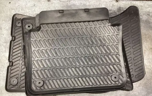Audi A8 S8 D3 4E Car floor mat set 8E0864523