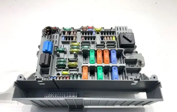Fuse box set