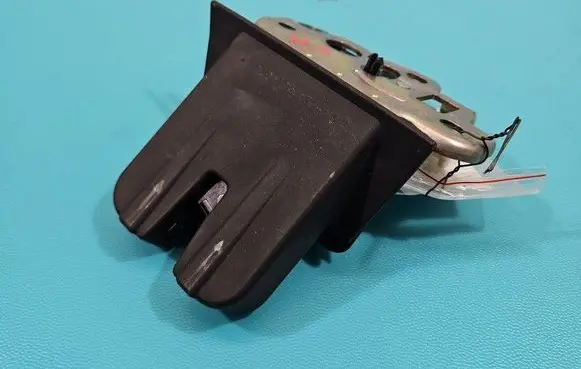 Audi Q5 SQ5 Tailgate/trunk/boot lock/catch/latch 8R0827505A IMPRK1486442
