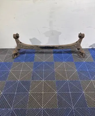 Toyota Prius (XW20) Rear axle beam 