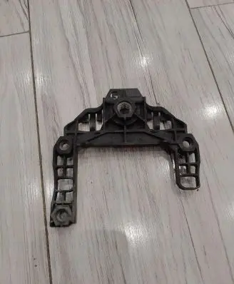 Peugeot 508 Front bumper mounting bracket
