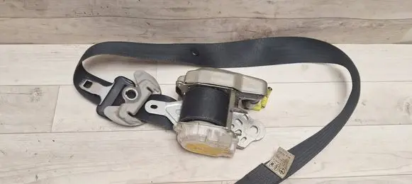 Toyota Corolla Verso AR10 Front seatbelt 0433085 E40433085 7P2140P