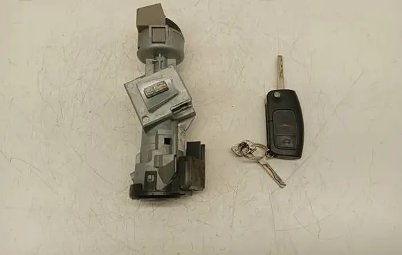 Ford Focus Ignition lock 3M513F880AD