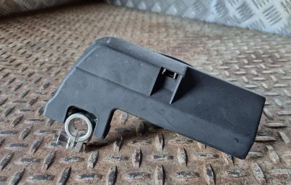 Audi A5 8T 8F Positive cable (battery)