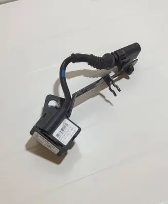 Audi A8 S8 D3 4E Sensor 4E0616575J 4F0907651