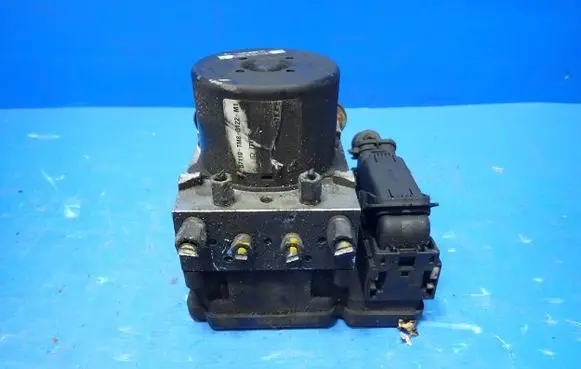 Honda Insight ABS Pump 57110-TM8-G122-M1