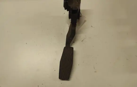 Opel Zafira A Accelerator throttle pedal 0281002298 90581208 19002240