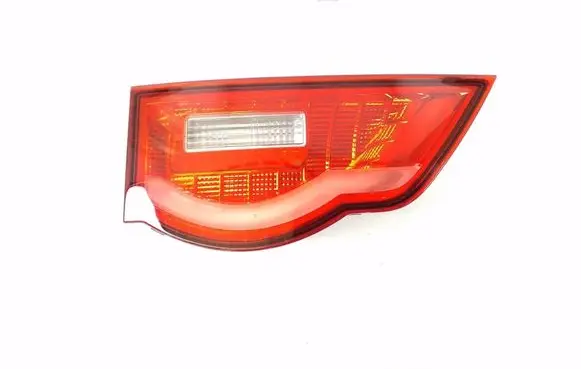 Jaguar F-Pace Tailgate rear/tail lights HK8315K273AA