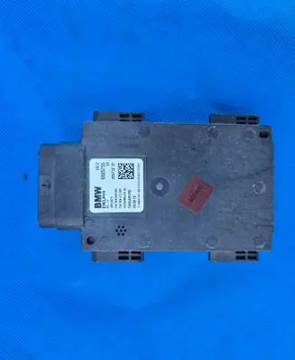 BMW 7 G11 G12 Blind spot module 6885755