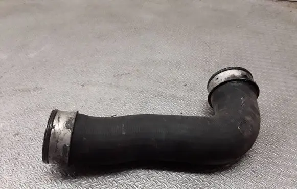 Volkswagen Golf Plus Intercooler hose/pipe 1K0145834L