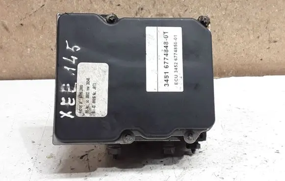 BMW 5 E60 E61 ABS Pump 6774848 6768550