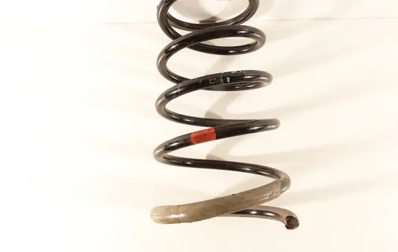 Nissan X-Trail T30 Rear coil spring
