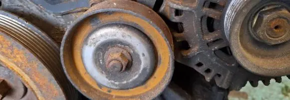 Nissan Murano Z50 Generator/alternator belt tensioner