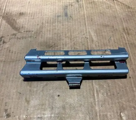 Mercedes-Benz E W124 Front bumper lower grill 1248800105