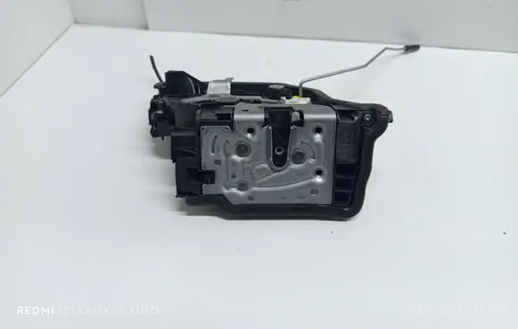 BMW 2 F45 Rear door lock 7281940 A0464 5122