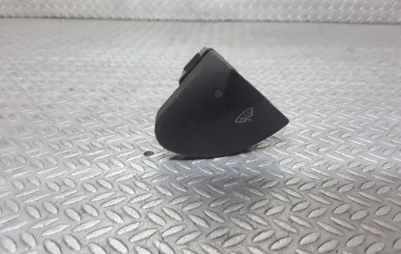 Hyundai Santa Fe Windscreen/window heater switch