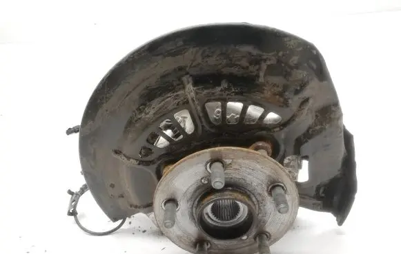 Toyota RAV 4 (XA50) Front wheel hub